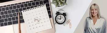 Auf dem Bild siehto man einen PC mit einem Kalender und Stift neben dran und die lächelnde Frau Keilbach